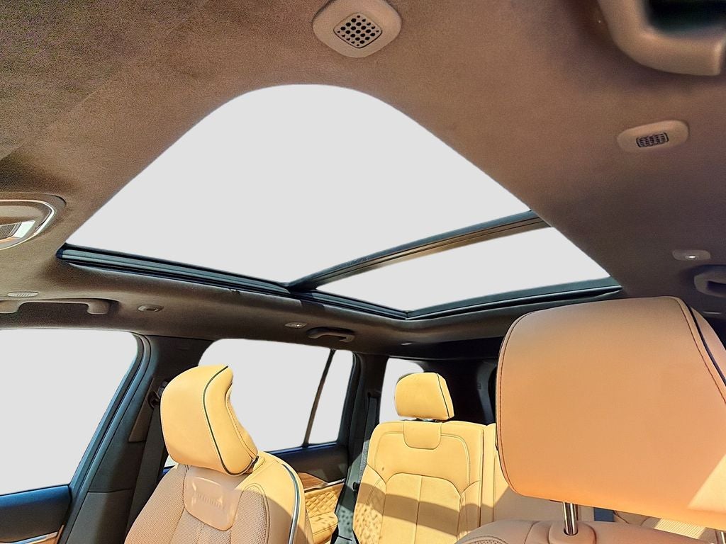 2026 Jeep Grand Cherokee GRAND CHEROKEE SUMMIT 4X4