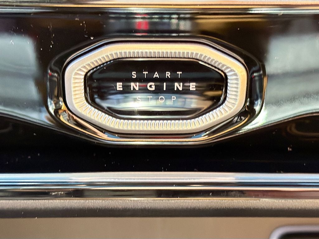 2026 Jeep Grand Cherokee GRAND CHEROKEE SUMMIT 4X4