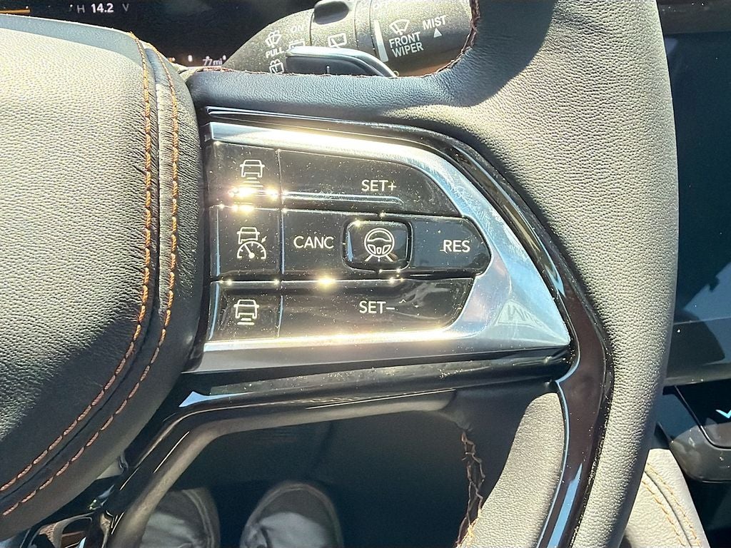 2026 Jeep Grand Cherokee GRAND CHEROKEE SUMMIT 4X4