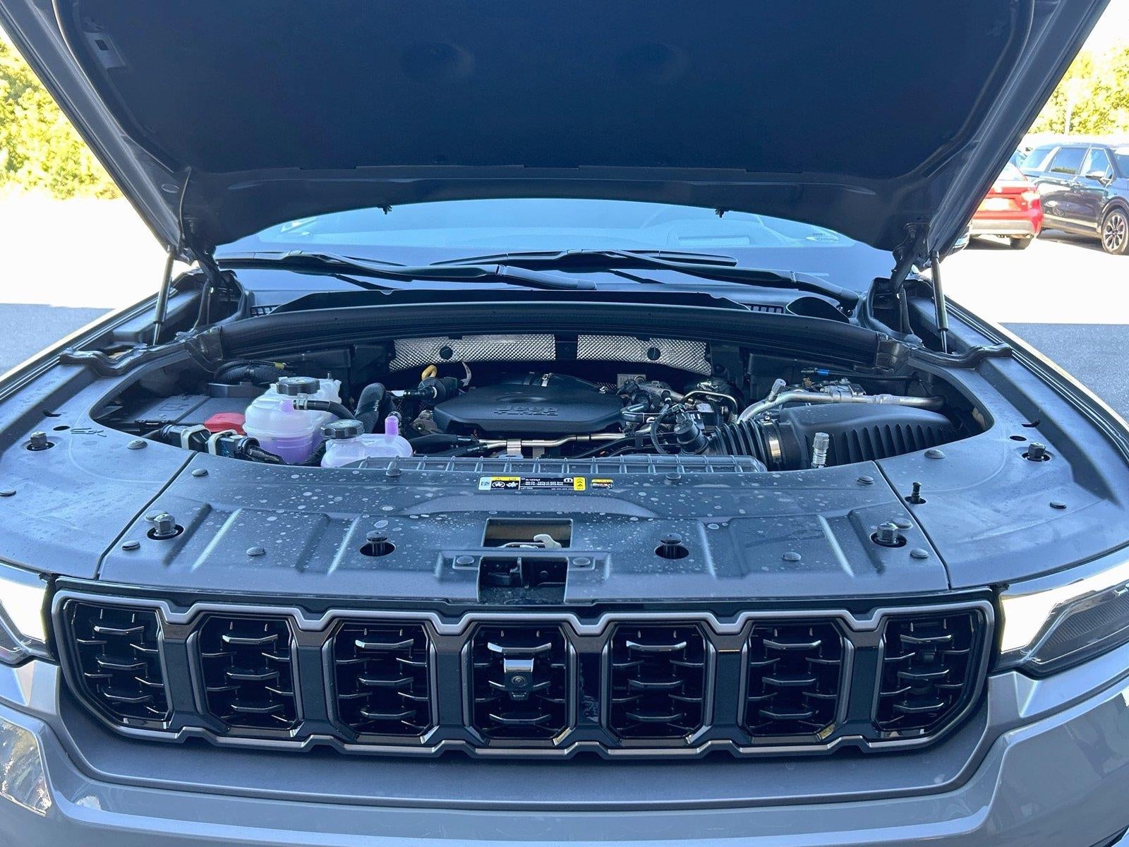 2027 Jeep Grand Cherokee GRAND CHEROKEE SUMMIT 4X4