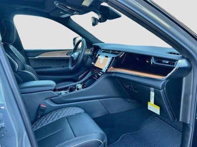 2027 Jeep Grand Cherokee GRAND CHEROKEE SUMMIT 4X4