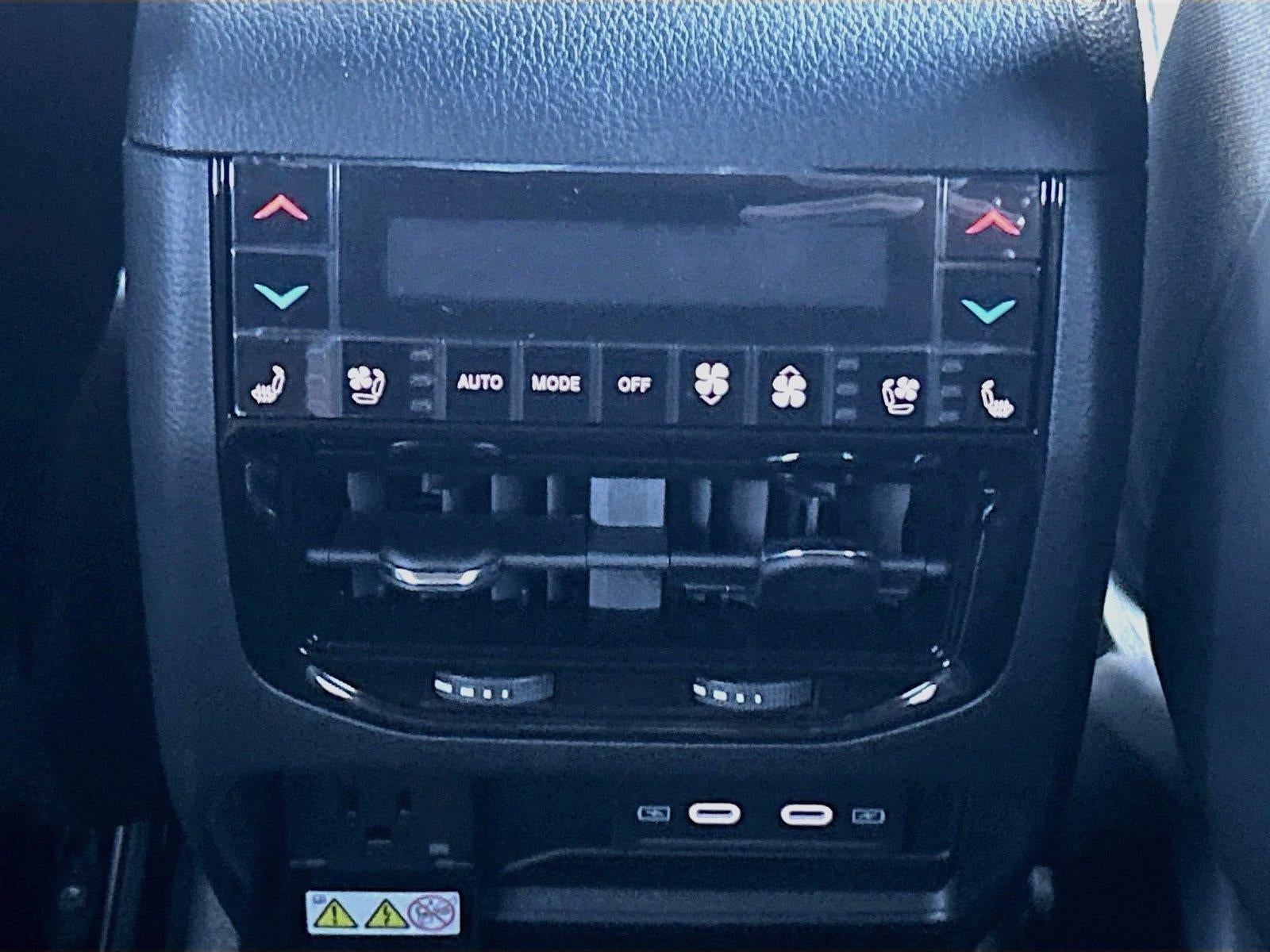 2027 Jeep Grand Cherokee GRAND CHEROKEE SUMMIT 4X4