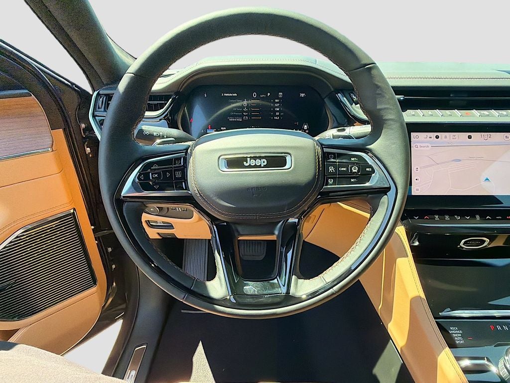 2026 Jeep Grand Cherokee GRAND CHEROKEE SUMMIT 4X4