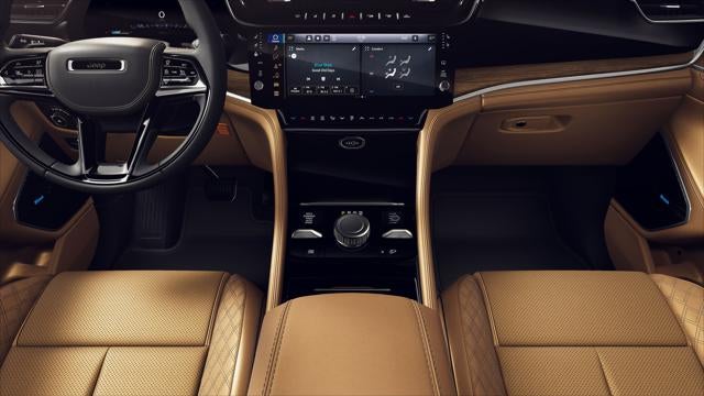 2026 Jeep Grand Cherokee GRAND CHEROKEE SUMMIT 4X4