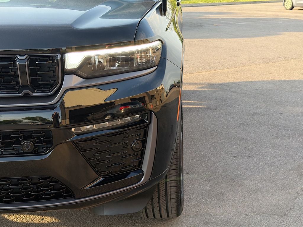 2026 Jeep Grand Cherokee GRAND CHEROKEE SUMMIT 4X4