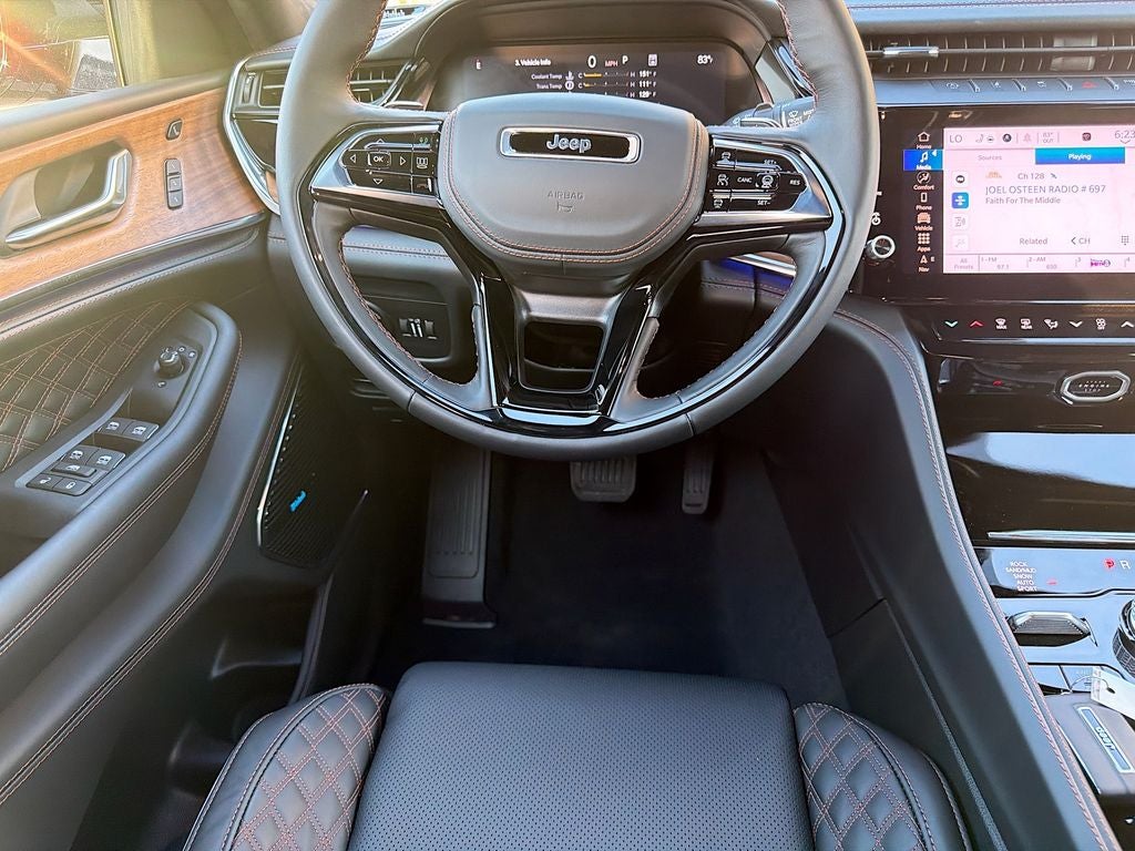 2026 Jeep Grand Cherokee GRAND CHEROKEE SUMMIT 4X4