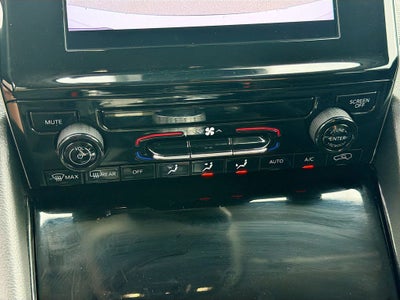 2023 Jeep Grand Cherokee L Laredo 4x2