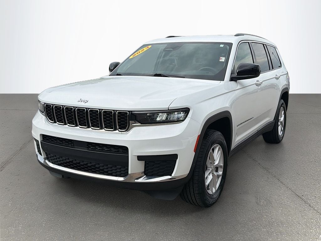 2023 Jeep Grand Cherokee L Laredo 4x2