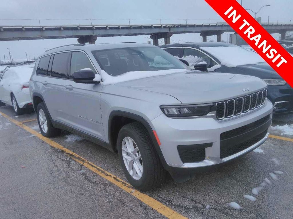 2023 Jeep Grand Cherokee L Laredo 4x2