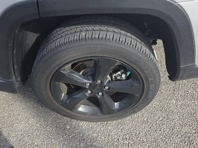 2023 Jeep Grand Cherokee L Altitude 4x2