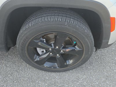 2023 Jeep Grand Cherokee L Altitude 4x2