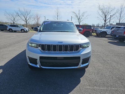 2023 Jeep Grand Cherokee L Laredo 4x2