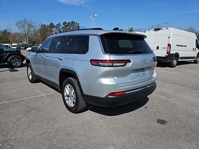 2023 Jeep Grand Cherokee L Laredo 4x2