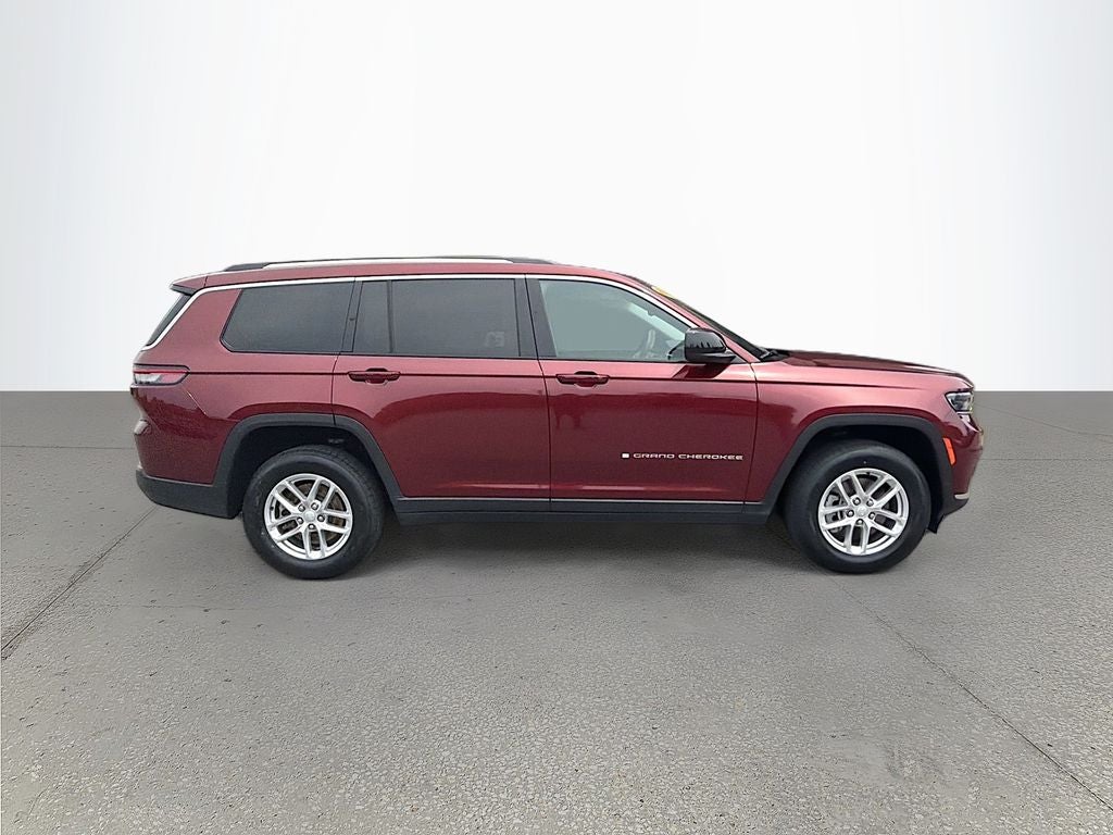 2023 Jeep Grand Cherokee L Laredo 4x2