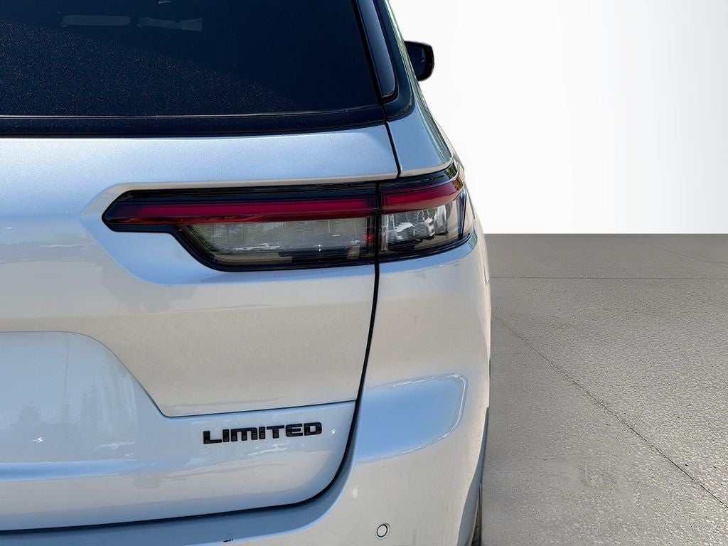 2023 Jeep Grand Cherokee L Limited 4x2