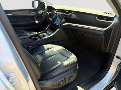 2023 Jeep Grand Cherokee L Limited 4x2