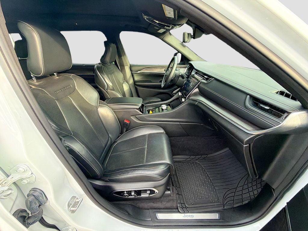 2021 Jeep Grand Cherokee L Overland 4x2