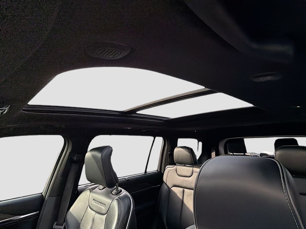 2021 Jeep Grand Cherokee L Overland 4x2