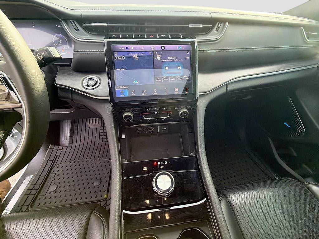 2021 Jeep Grand Cherokee L Overland 4x2