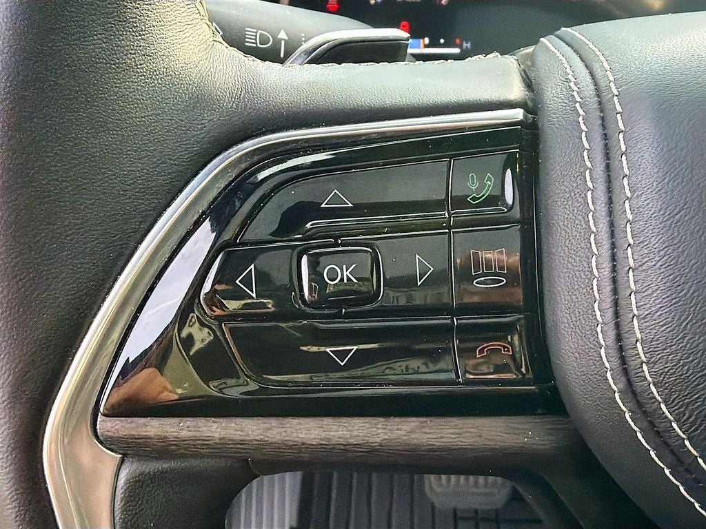 2021 Jeep Grand Cherokee L Overland 4x2