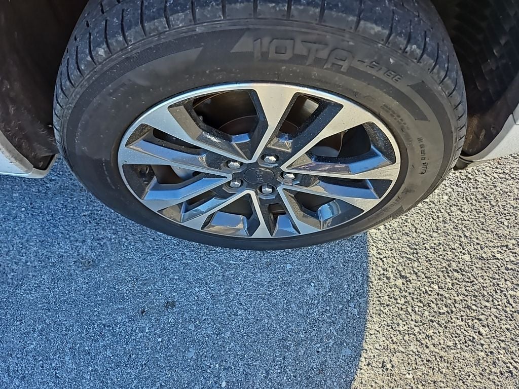 2021 Jeep Grand Cherokee L Overland 4x2