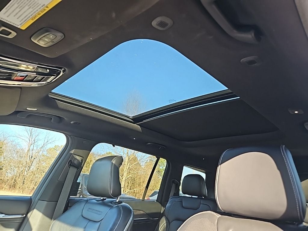 2021 Jeep Grand Cherokee L Overland 4x2