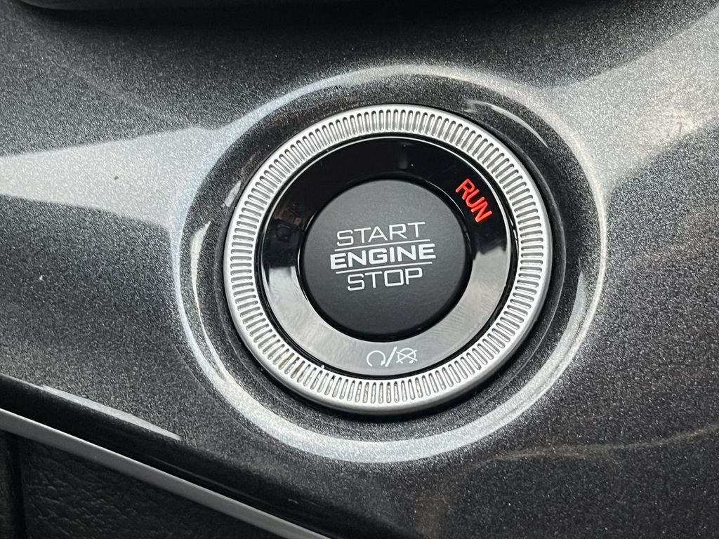 2021 Jeep Grand Cherokee L Laredo 4x4