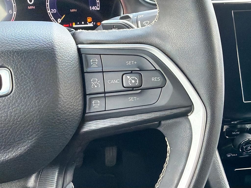 2024 Jeep Grand Cherokee L Altitude 4x4