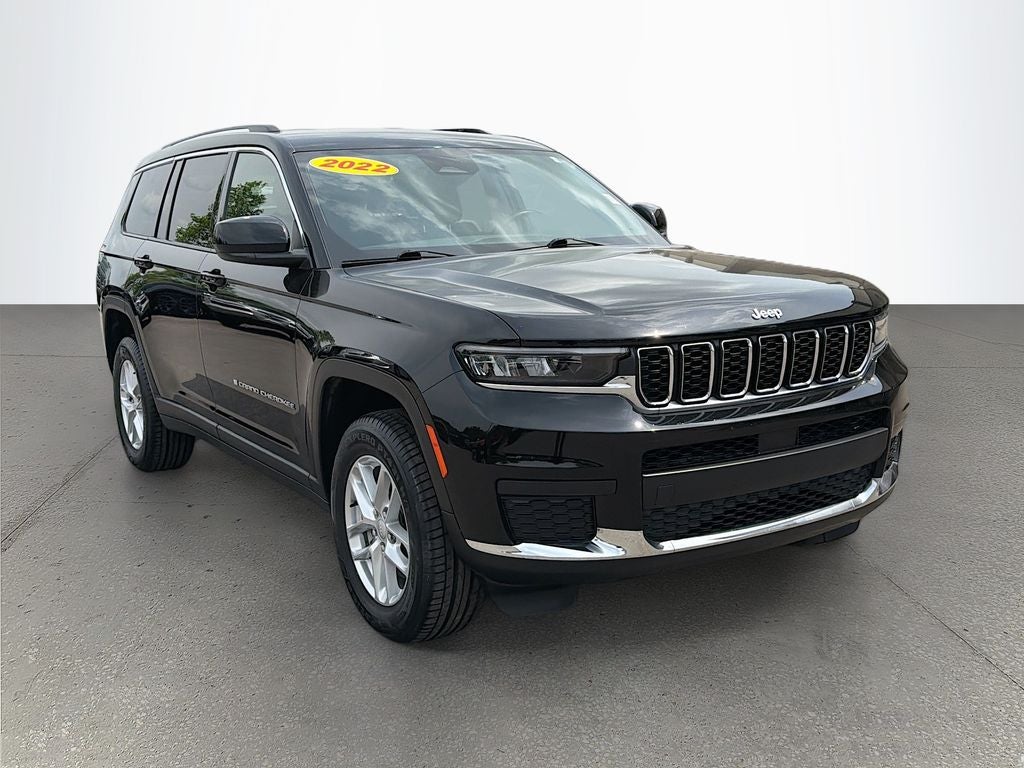 2022 Jeep Grand Cherokee L Laredo 4x4