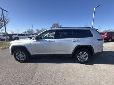 2023 Jeep Grand Cherokee L Laredo 4x4