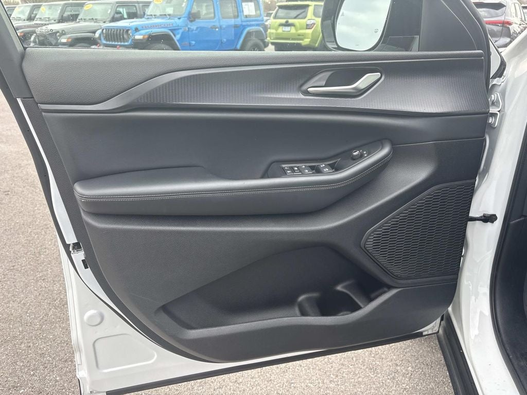 2024 Jeep Grand Cherokee L Altitude 4x4