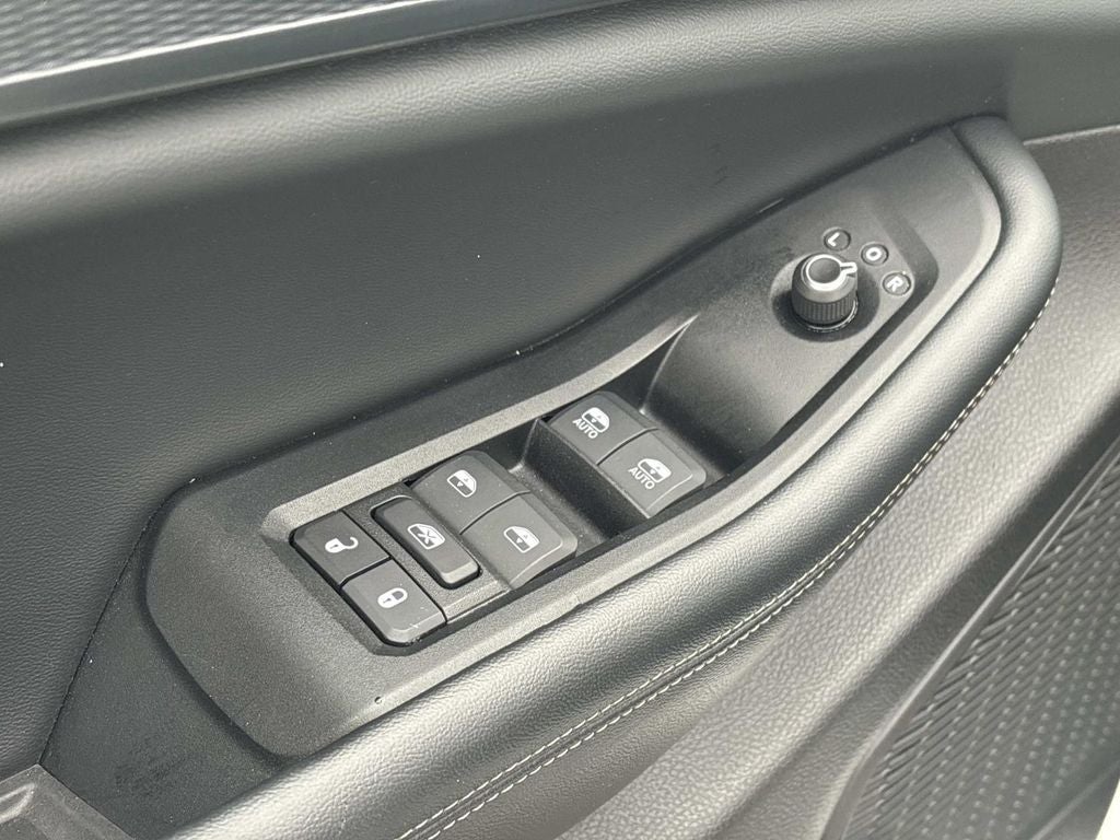 2024 Jeep Grand Cherokee L Altitude 4x4