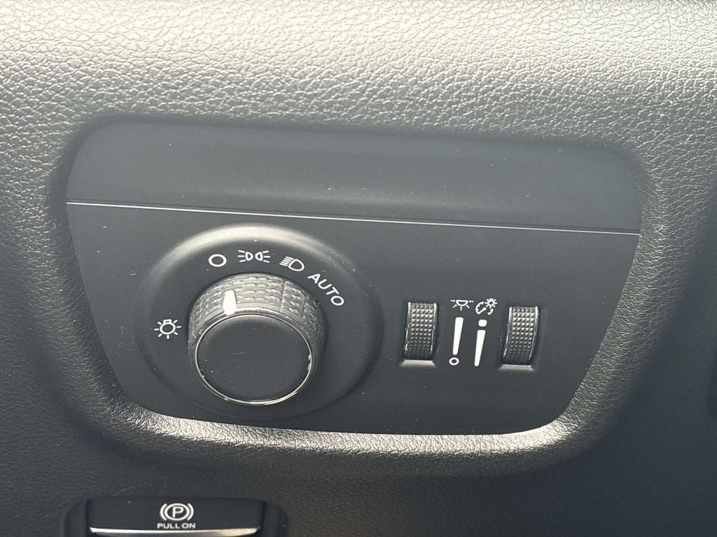 2024 Jeep Grand Cherokee L Altitude 4x4