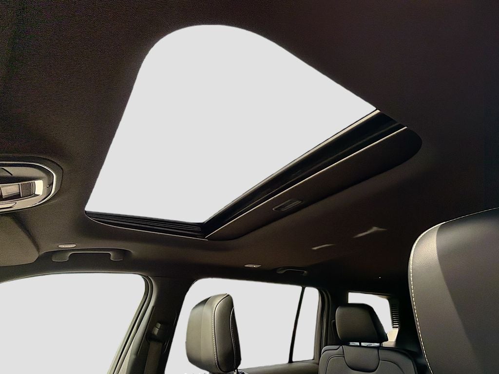 2024 Jeep Grand Cherokee L Altitude X 4x4