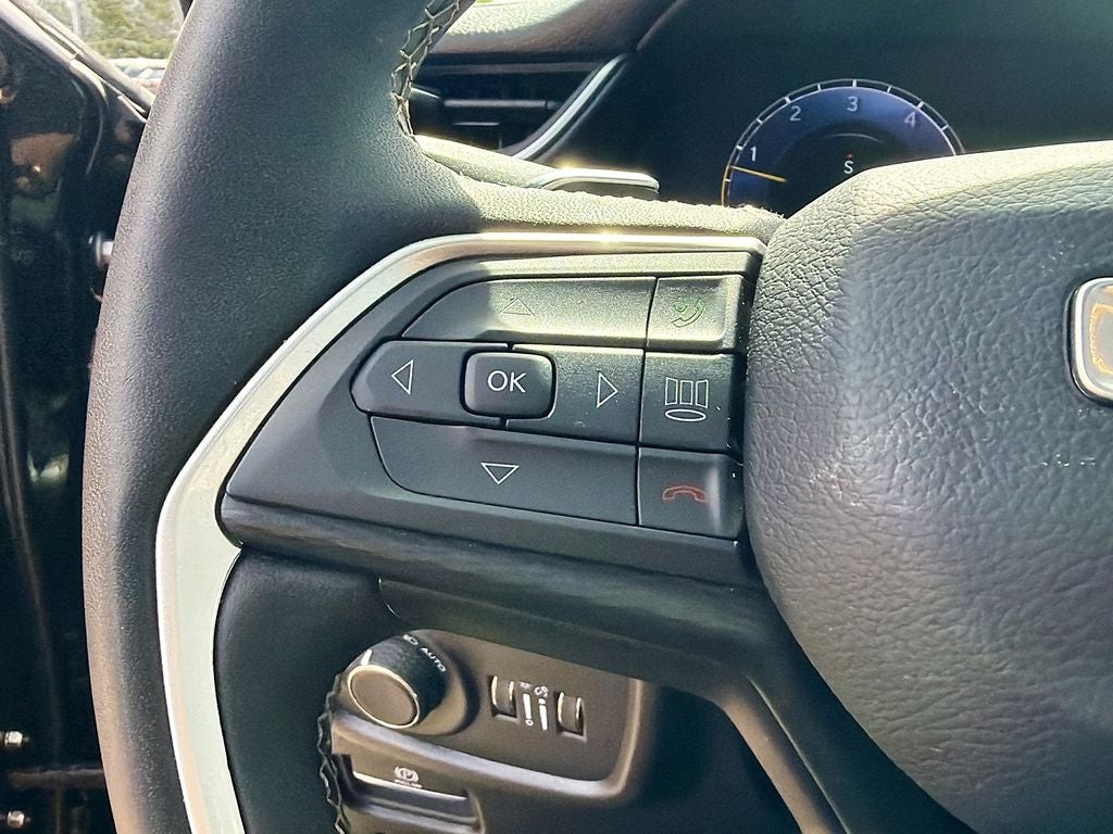 2024 Jeep Grand Cherokee L Altitude X 4x4