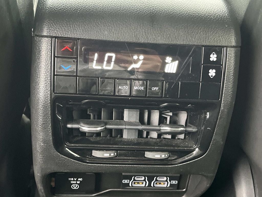 2021 Jeep Grand Cherokee L Laredo 4x4