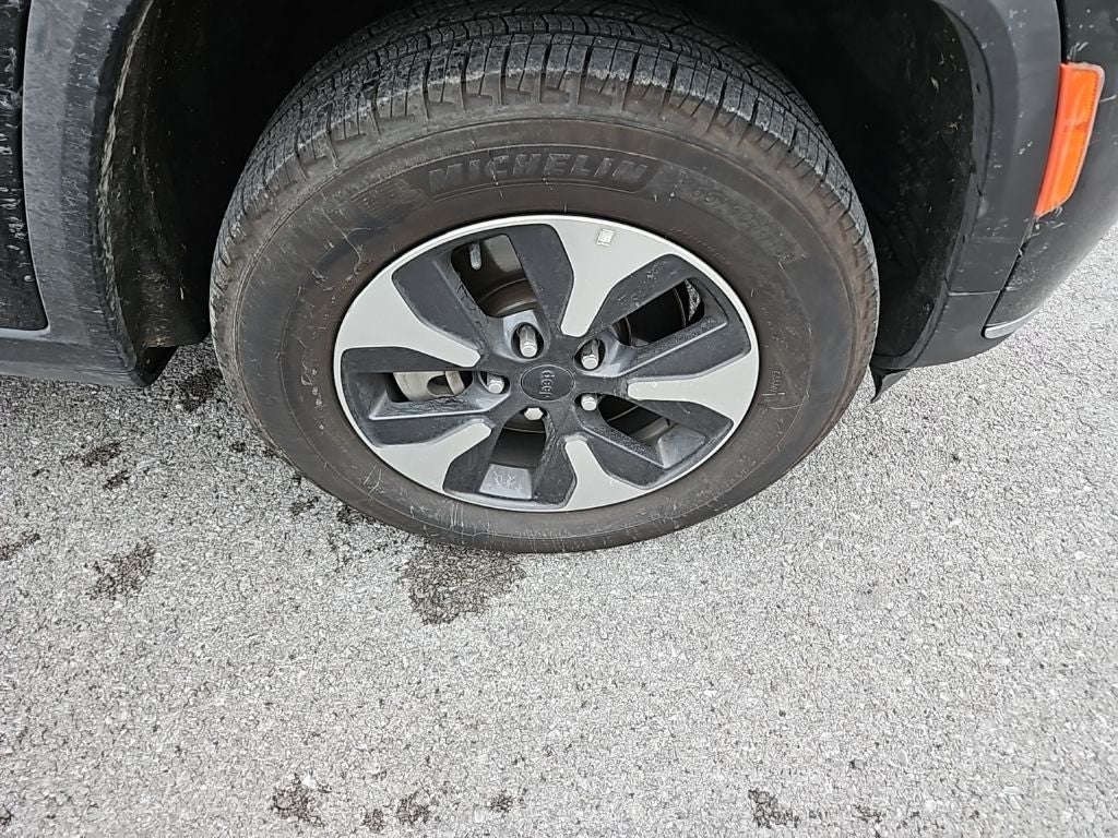 2023 Jeep Grand Cherokee L Altitude 4x4