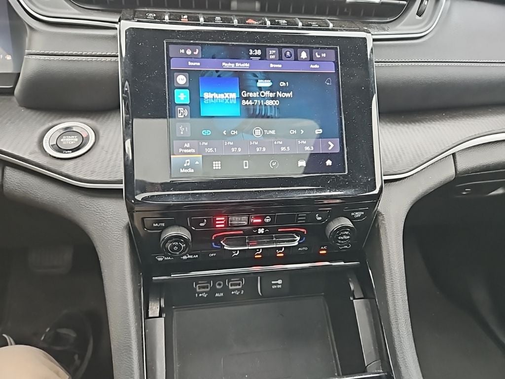 2023 Jeep Grand Cherokee L Altitude 4x4