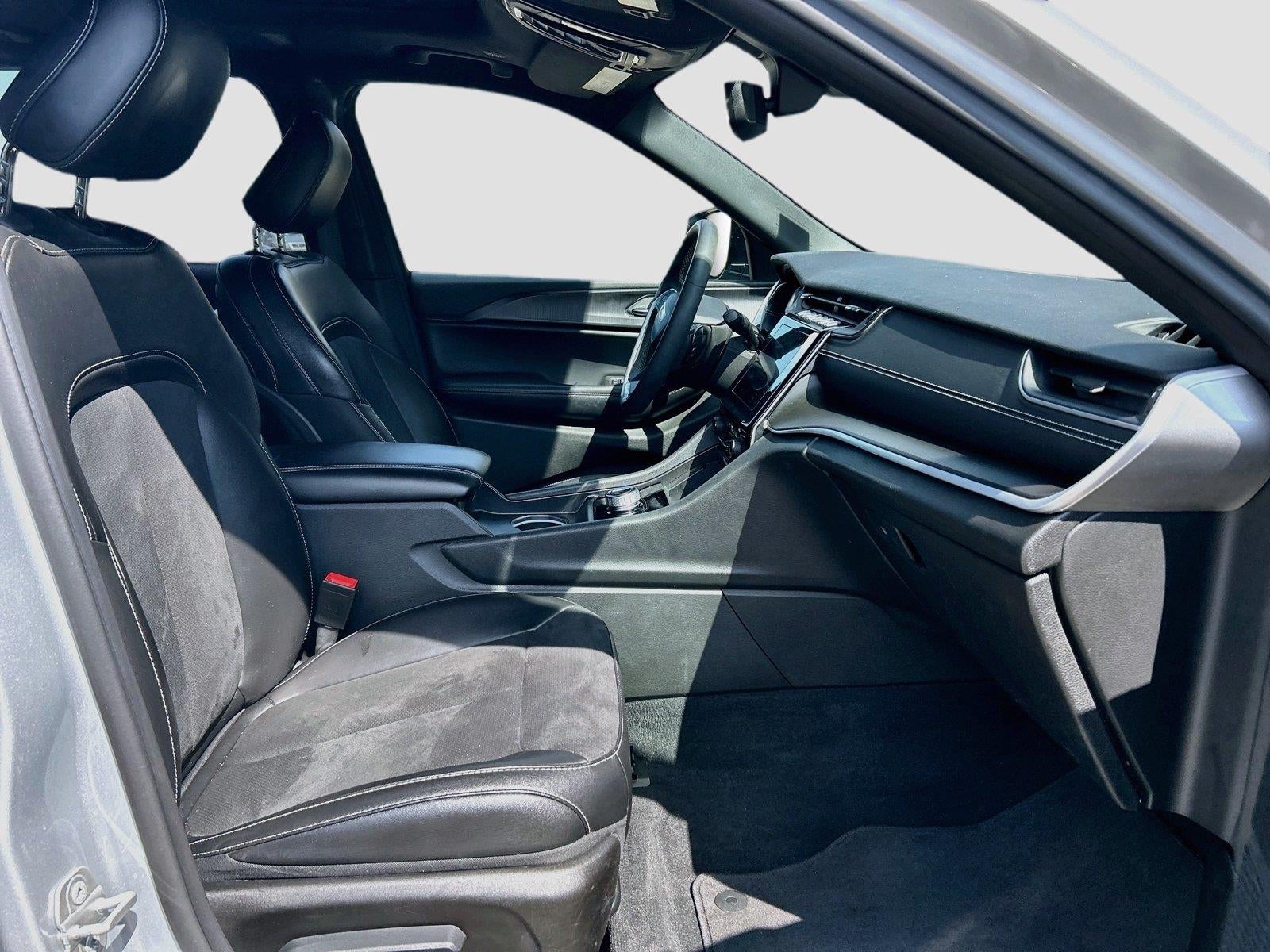 2024 Jeep Grand Cherokee L Altitude X 4x4