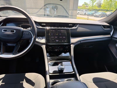 2025 Jeep Grand Cherokee L Laredo X 4x4