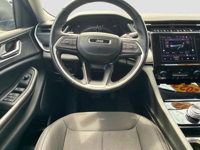 2022 Jeep Grand Cherokee L Laredo 4x4