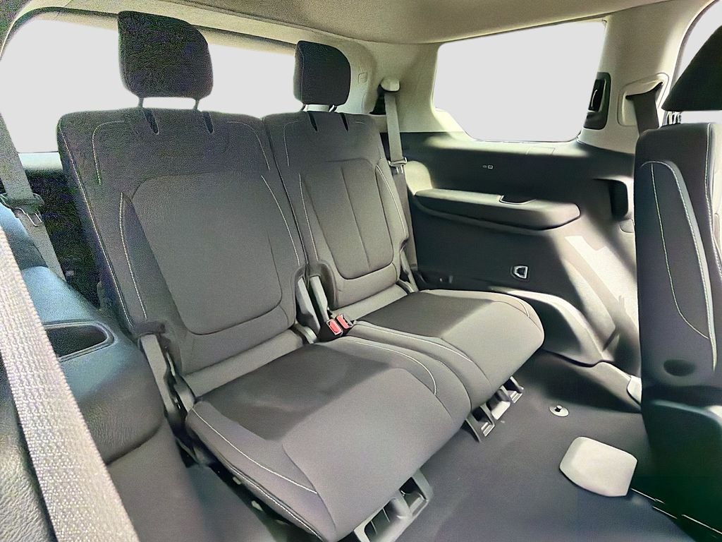 2022 Jeep Grand Cherokee L Laredo 4x4