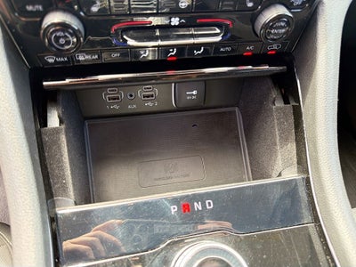 2022 Jeep Grand Cherokee L Laredo 4x4