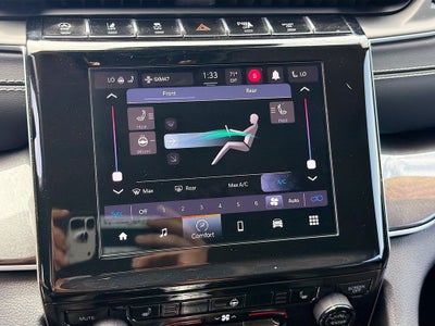 2022 Jeep Grand Cherokee L Laredo 4x4