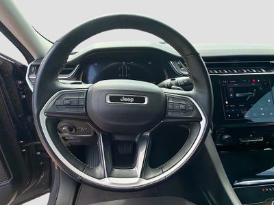 2022 Jeep Grand Cherokee L Laredo 4x4