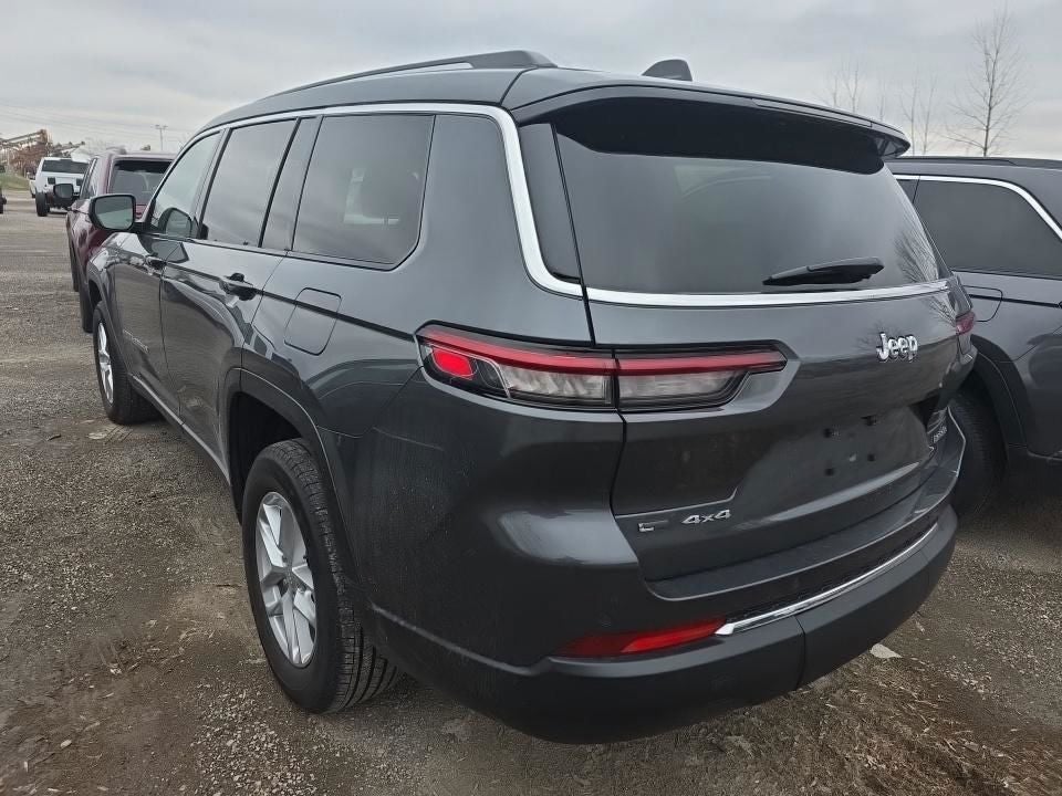 2022 Jeep Grand Cherokee L Laredo 4x4