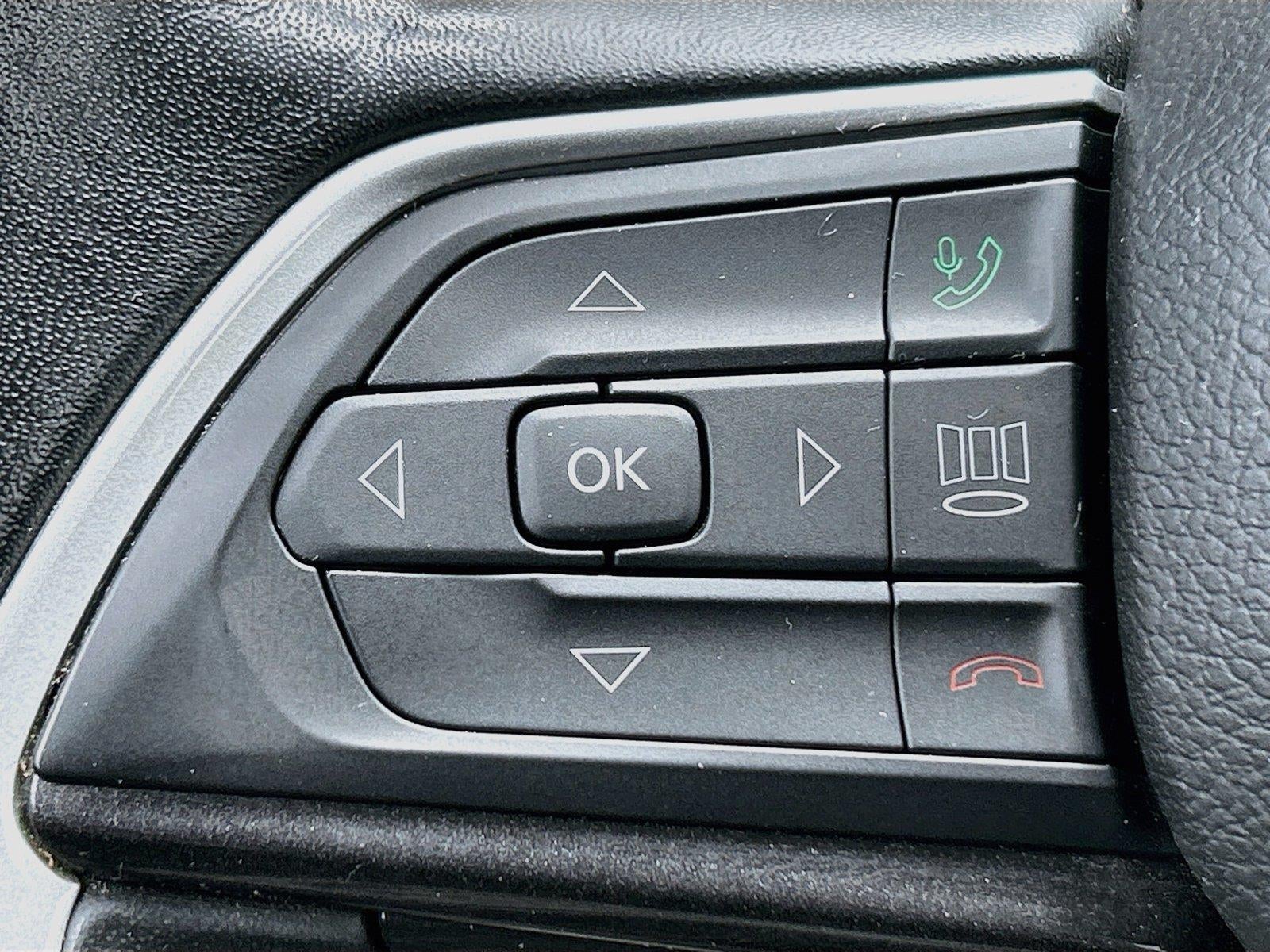 2022 Jeep Grand Cherokee L Laredo 4x4