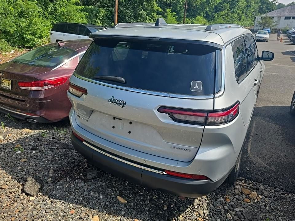 2022 Jeep Grand Cherokee L Laredo