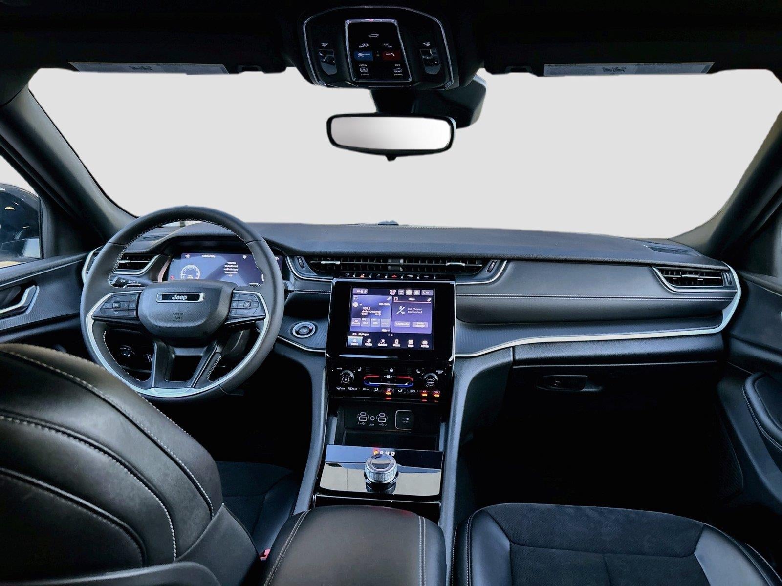 2023 Jeep Grand Cherokee L Altitude 4x4