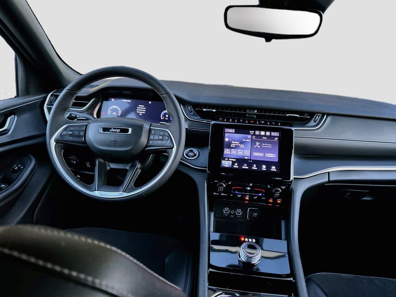2023 Jeep Grand Cherokee L Altitude 4x4